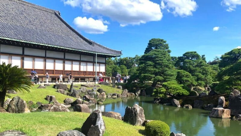 Kyoto: Nijo Castle History Walking Tour  World Heritage - The Guided Tour Experience
