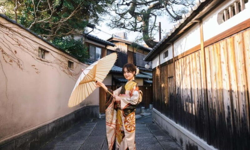 Kyoto: Ninenzaka Customized Photo Shoot with Photographer - The Sum Up