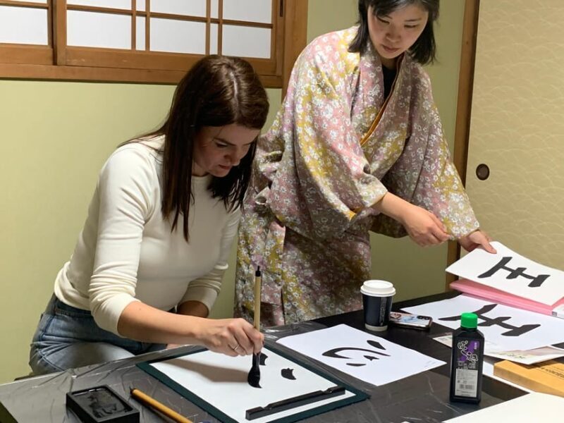 Kyoto Ninenzaka : Japanese Calligraphy Class in Townhouse - Who This Experience Is Best For