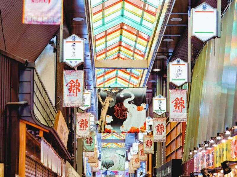 Kyoto: Nishiki Food Market Private Tour with 3 Food Tastings - The Experience in Detail