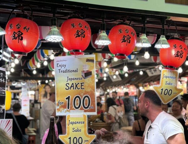 Kyoto: Nishiki Market Tour With a Local Foodie - Customer Experiences and Reviews
