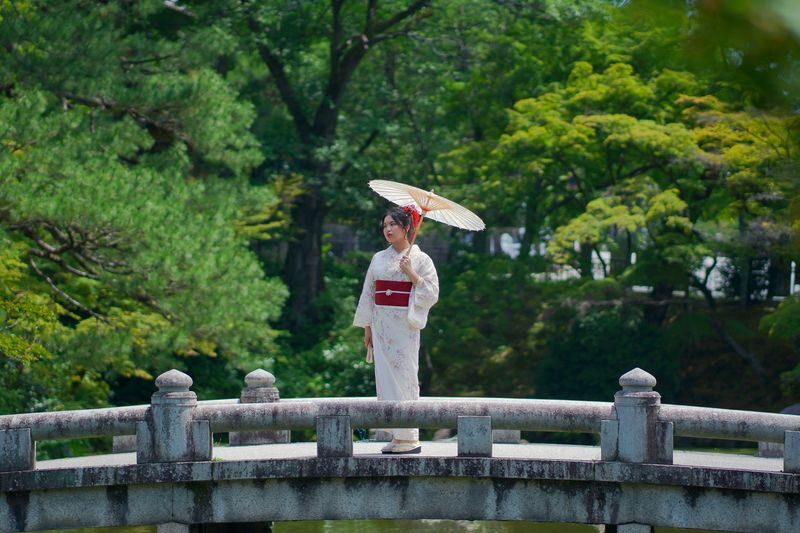 Kyoto: Personalized Commemorative Photo Shoot Service - Crowds, weather and the value of a local eye
