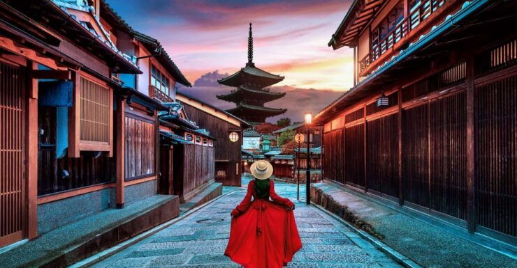 Kyoto Photo Tour : Experience the Geisha District - Activity Details