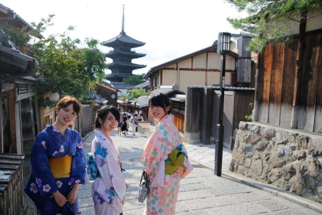 Kyoto Photo Tour : Experience the Geisha District - Inclusions
