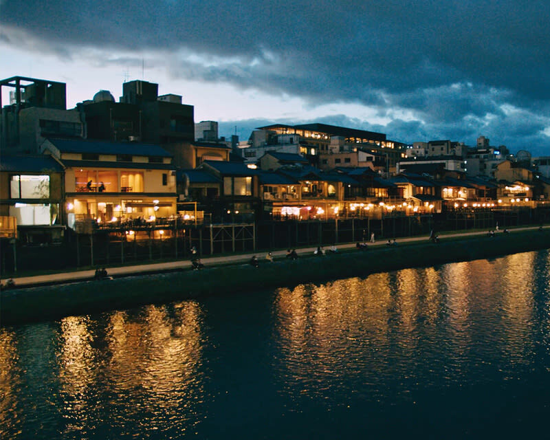 Kyoto Pontocho Evening Small Group Food & Cultural Tour - Geisha, Shinto, and Buddhist context