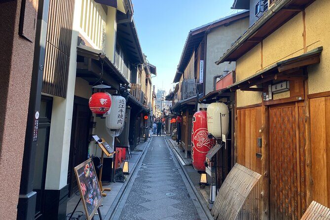 Kyoto Private Car Tour from Osaka to Gion and Fushimi - Why This Tour Works Well
