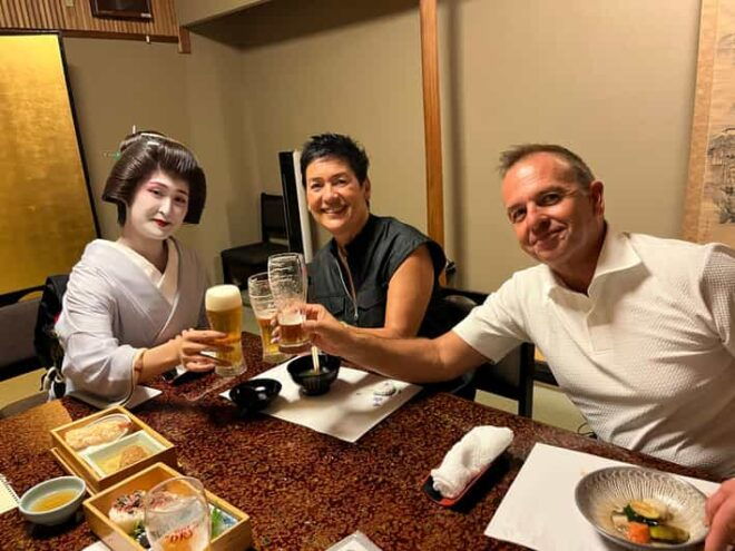 Kyoto: Private Dinner With Geisha - Educational Insights