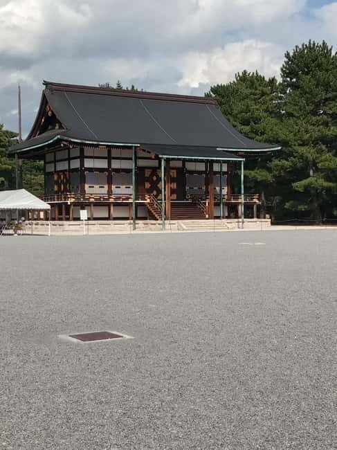 Kyoto: Private Guided Tour with a Local Guide - What Makes This Tour Worth Considering?  