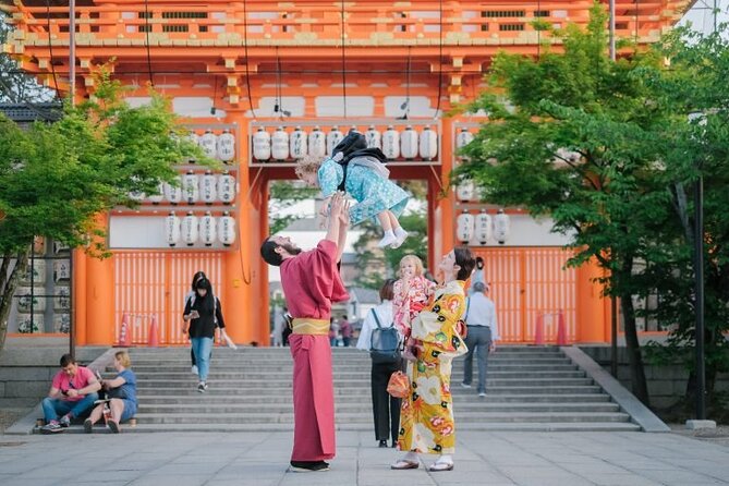 Kyoto Private Photoshoot Experience With a Professional Photographer - Activity Ends at Meeting Point