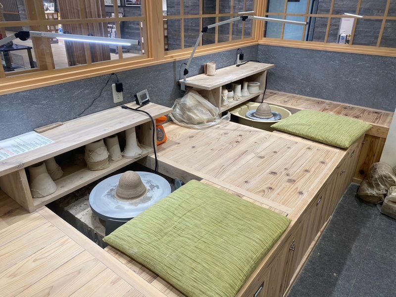 Kyoto | Small-Group Pottery Experience by a Master Artisan - A quiet studio setting at Hotel Emion Kyoto