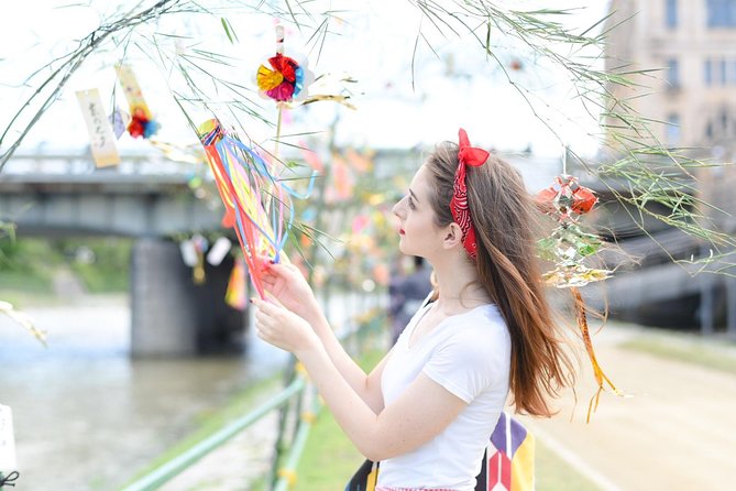 [Kyoto Street Shot] Capturing Every Amazing Moment of Travel With a Camera (Free Kimono Experience) - Pricing and Discounts