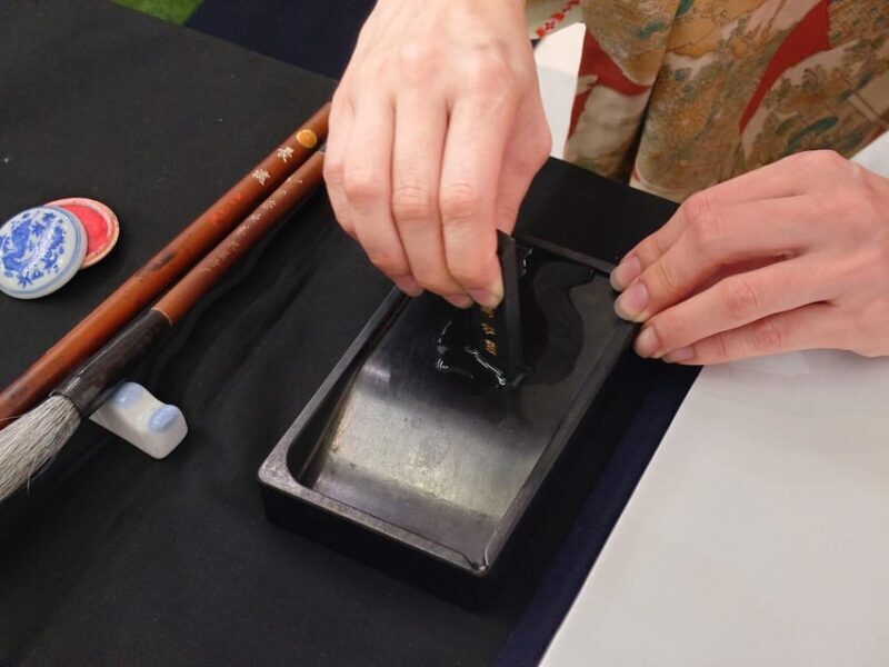 Kyoto: Sumi Ink and Brush Calligraphy Experience - Good To Know