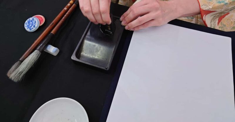 Kyoto: Sumi Ink and Brush Calligraphy Experience - A Detailed Look at the Experience