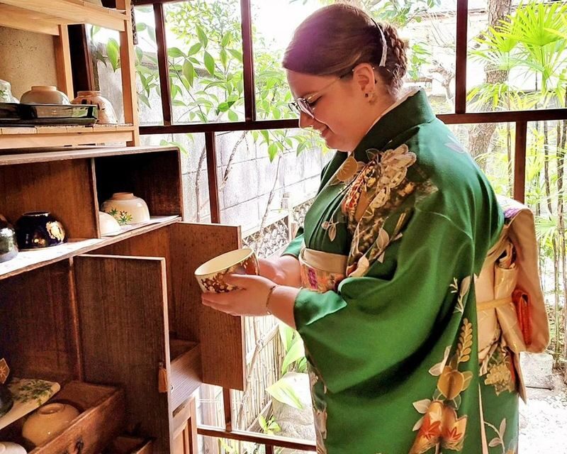 Kyoto Table-Style Tea Ceremony at a 100-Year-Old Wooden Townhouse - Inside a century-old Kyoto machiya