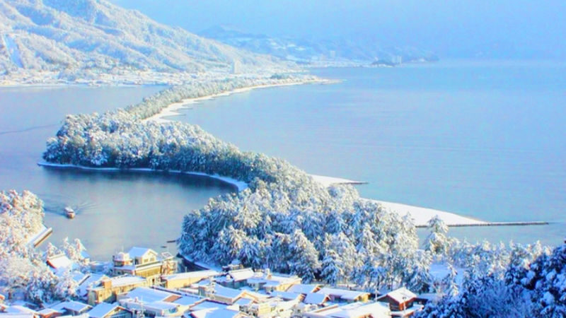 Kyoto Tango Spirited Away-style Sea Train & Amanohashidate & Ine Funaya 1-Day Tour (Includes Sea Train Ticket) | Departing from Osaka - Guides, pacing, and the parts that can go wrong