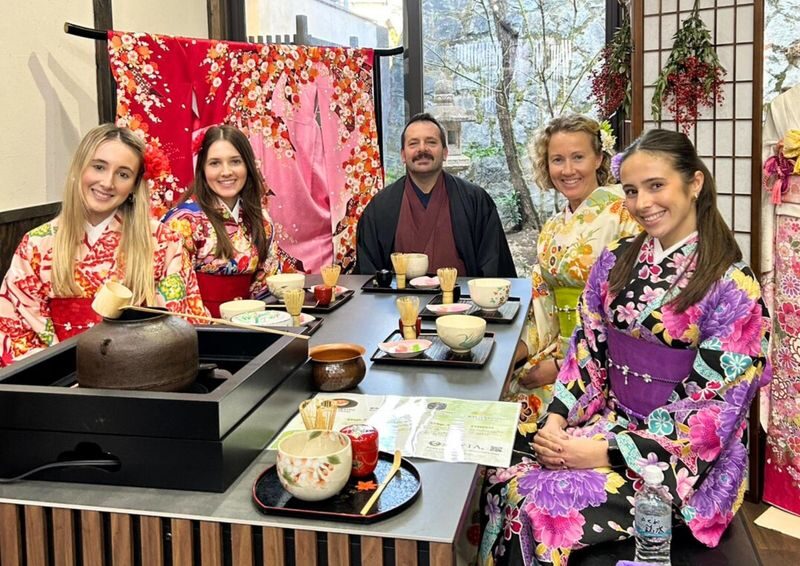 Kyoto Tea Ceremony & Matcha Making TIA KiyomizuChawanzakaShop - A short introduction to Kyoto tea culture