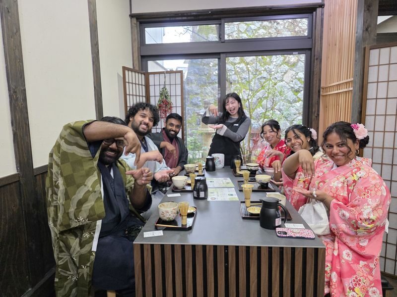 Kyoto Tea Ceremony & Matcha Making TIA KiyomizuChawanzakaShop - Matcha, sweets, and the tea bowl