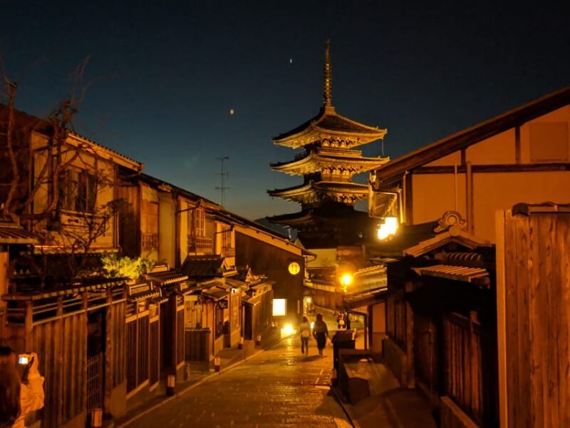 Kyoto: The Geisha Districts of Kyoto Walking Tour - Frequently Asked Questions