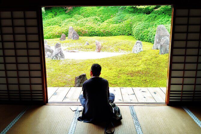 Kyoto: Tofuku-ji Temple and Komyo-in Guided Walking Tour - In-Depth Review of the Tofuku-ji and Komyo-in Guided Tour