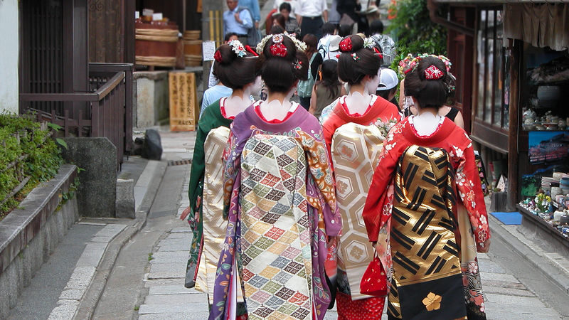 Kyoto: Tour al atardecer por Gion y el distrito de las geishas - Why Gion makes sense at sunset