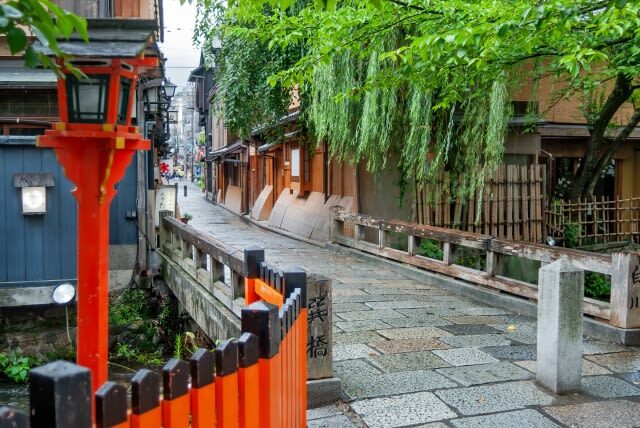 Kyoto: Tour al atardecer por Gion y el distrito de las geishas - Should you book the Gion sunset tour?