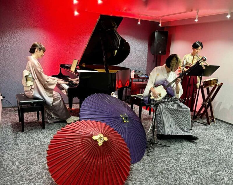 Kyoto : Traditional Japanese Music show & Experience Tour - Detailed Breakdown of the Experience  