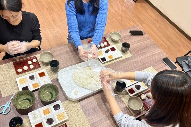 Kyoto Traditional Mochi Pounding Experience with Tasting - FAQ