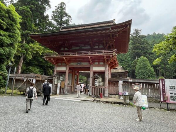 Kyoto: World Heritage Enryakuji and Monks Town Guided Tour - Booking and Transportation Details