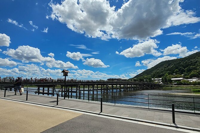 Kyotos Arashiyama Bamboo Grove: 3-Hour Guided Tour - Meeting Point
