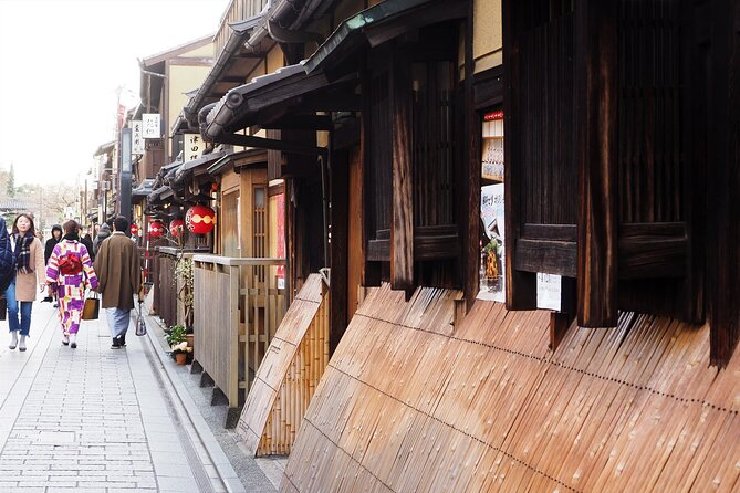 Kyoto's Higashiyama: Tradition, Art & Religion Tour - The Sum Up