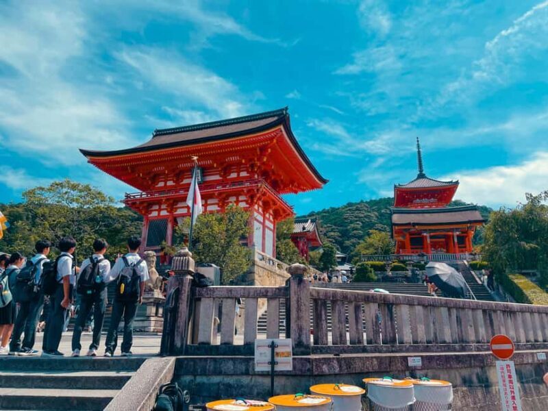 Kyoto's Soul: Gion & Kiyomizudera Historical Walking Tour - Practical Details and Experience Quality