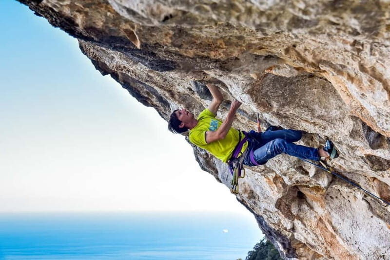 Kyparissi: Climbing Coaching and Technique on Stalactites - Good To Know