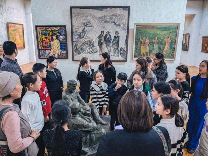 Kyrgyz Fine Art Museum Odyssey: From Felt to Canvas - Exploring the Kyrgyz Fine Art Museum