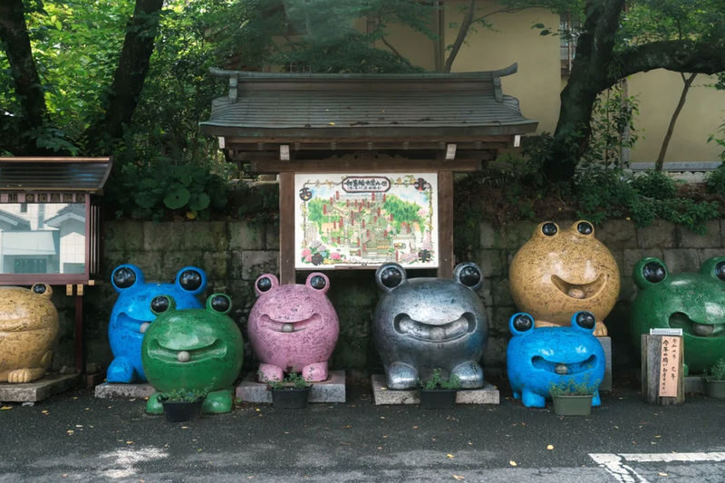 Kyushu Fukuoka Classic Day Tour | Nyoirin-ji Temple & Mt. Yufu & Yufuin & Kinrin Lake & Umi Jigoku (Sea Hell) & Kamado Jigoku (Oven Hell) Day Tour (Chinese and English Tour Guides / Departure from Fukuoka) - Mt. Yufu, with a seasonal asterisk