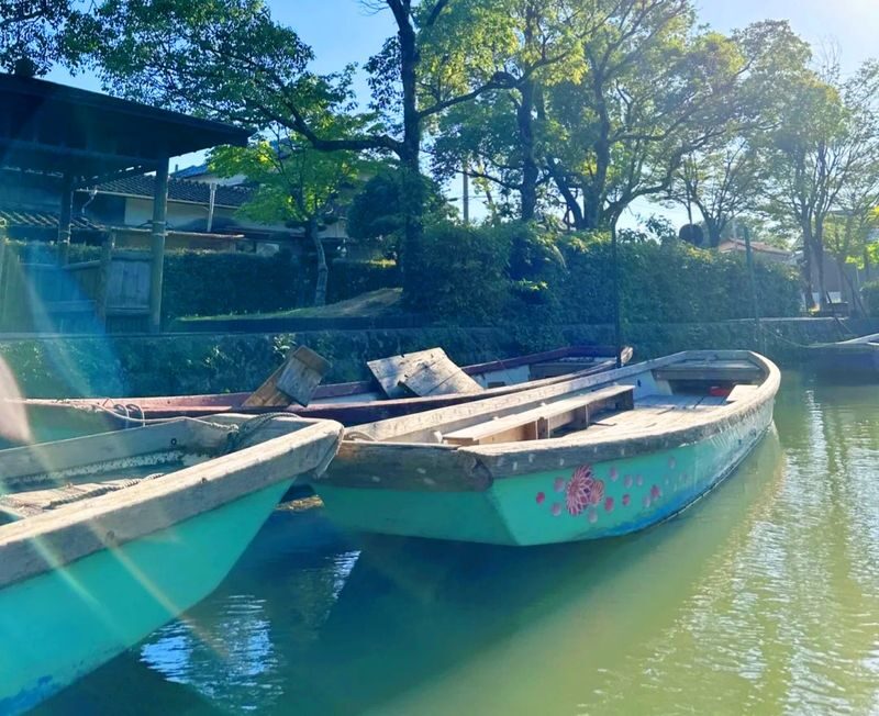 Kyushu Itoshima Popular Route: Itoshima Meoto Iwa & Angel Wing & Ichiran Ramen & Shiraito Falls & Dazaifu & Yanagawa River Cruise 1-Day Tour - What the price covers, and what it does not