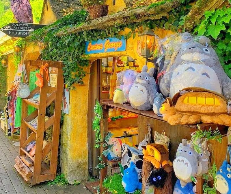 Kyushu Oita | Kyushu Natural Animal Park & Mt. Yufu & Yufuin & Kinrin Lake & Umi Jigoku (Ocean Hell) Day Trip (From Fukuoka) - Umi Jigoku: a vivid blue spring, in a short visit