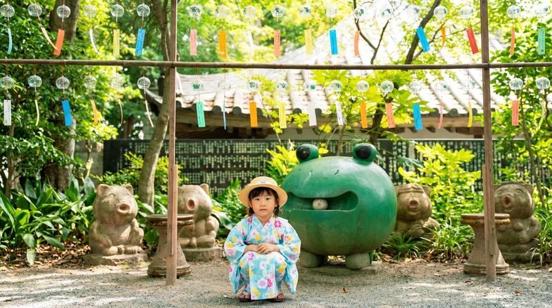 Kyushu One-Day Tour: Yufuin no Mori Train & Yufuin Town & Nyoirin-ji Temple & Dazaifu & Hell Hot Springs (Departing from Fukuoka) - Should you book this Kyushu day trip?