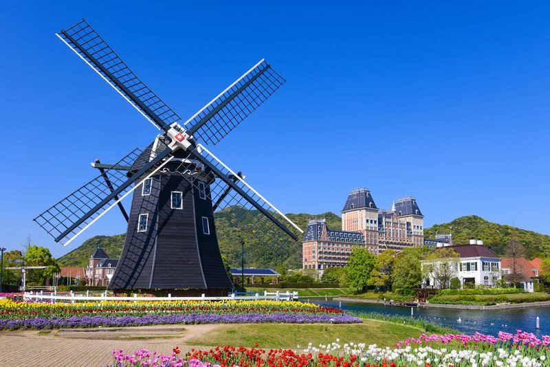 Kyushus Largest Fireworks Display: Huis Ten Bosch & Kyushu Grand Fireworks Festival Day Trip (Departing from Fukuoka) - Price, value and the kind of day you get