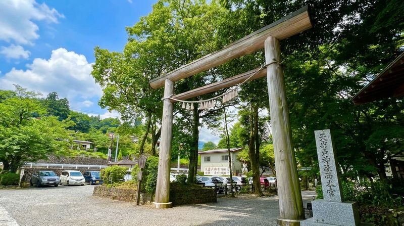 Kyushu Takachiho Secret One-Day Tour: Takachiho Railway + Takachiho Gorge (Boat Experience) + Amano Iwato Shrine - What the schedule feels like