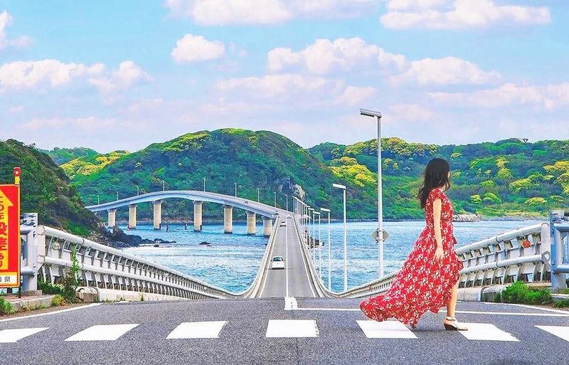 Kyushu Yamaguchi Secret Tour Day Trip: Akiyoshido Cave x Motonosumi Inari Shrine x Tsunoshima Bridge x Mekari Observatory (Departure from Fukuoka) - A long day from Fukuoka, with a big payoff in scenery