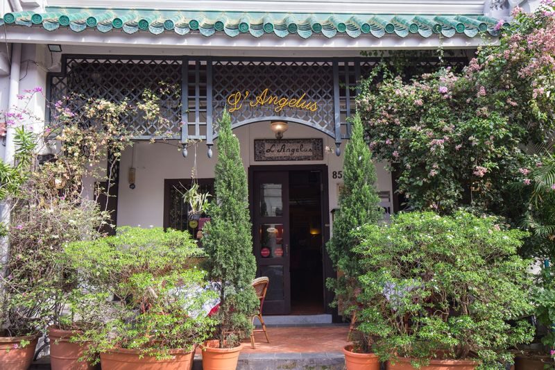 LAngelus French Restaurant in Chinatown - Wine and service shape the meal