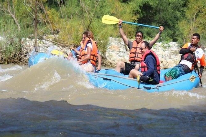 La Bocana Whitewater Rafting Experience: Low Difficulty - FAQs
