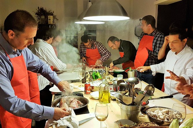 La Boqueria Market and Paella Cooking Class in Barcelona - Meeting and Pickup Information