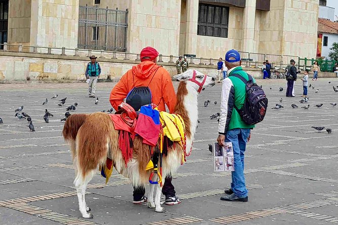 La Candelaria and Monserrate Walking Half Day Tour - Directions