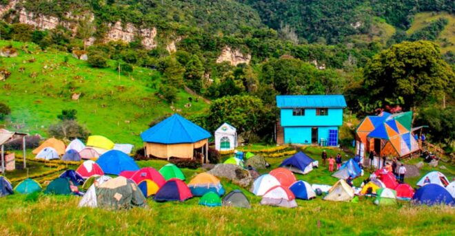 La Chorrera Waterfall Hike - Activity Description