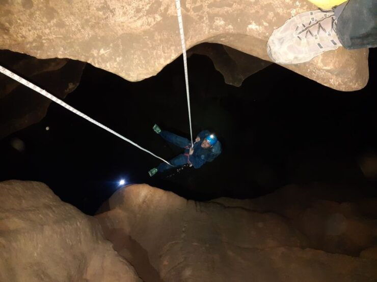 La Ciotat: Caving in Calanques National Park Half-Day Tour - Experience Highlights