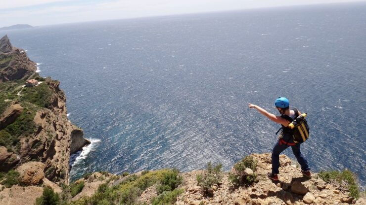 La Ciotat: Half-Day Trou Souffleur Canyoning Adventure - Adventure Highlights