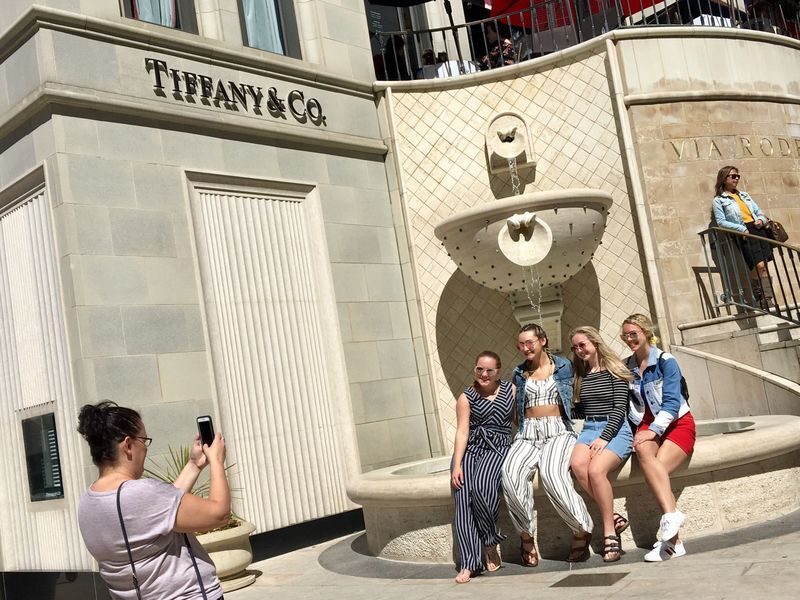 LA City and Beaches Iconic Day Tour with Optional Transfers - Hollywood Boulevard and the Walk of Fame