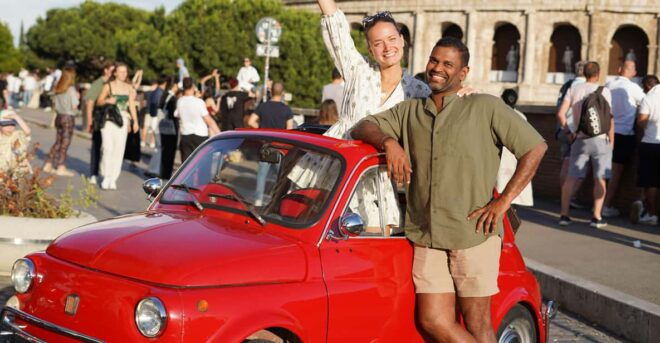 La Dolce Vita: Cruising Rome in a Classic Fiat 500 - Meeting Point Details