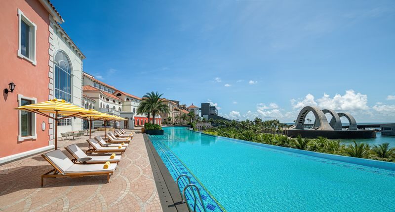 La Festa Phu Quoc Resort Experience Day Pass - Sunset Town, dinner, and the evening show